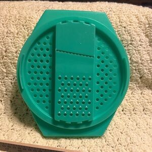 Tupperware cheese grater